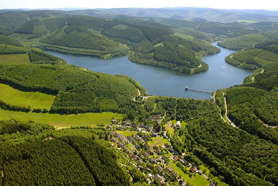 Vogelperspektive Talsperre Siegen-Wittgenstein